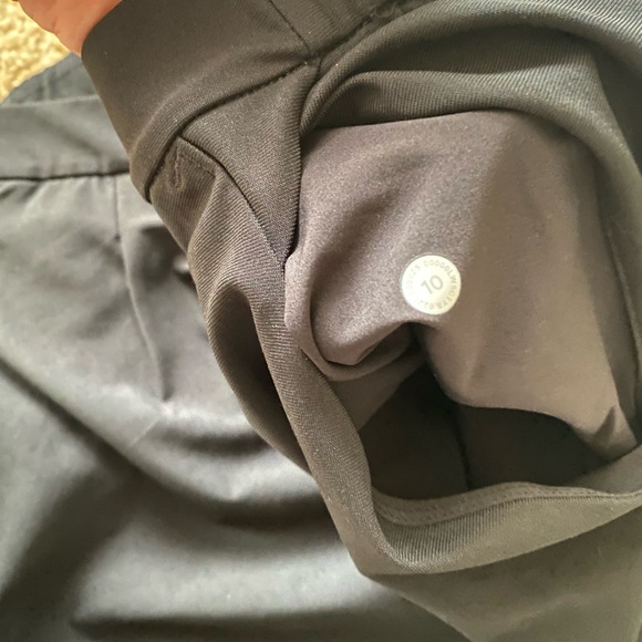 Lululemon | Essential HR Trouser | Size 10 - Picture 4 of 4